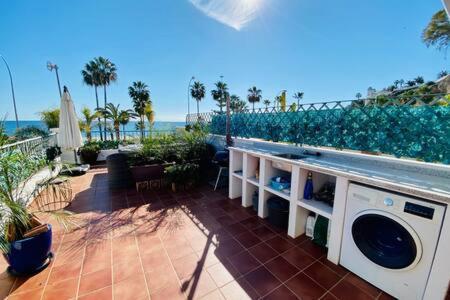 Apartamento En Primera Linea De Playa Nerja Esterno foto