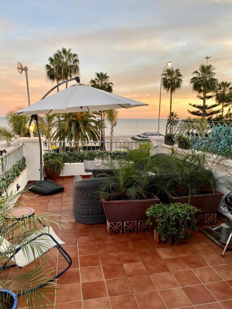 Apartamento En Primera Linea De Playa Nerja Esterno foto